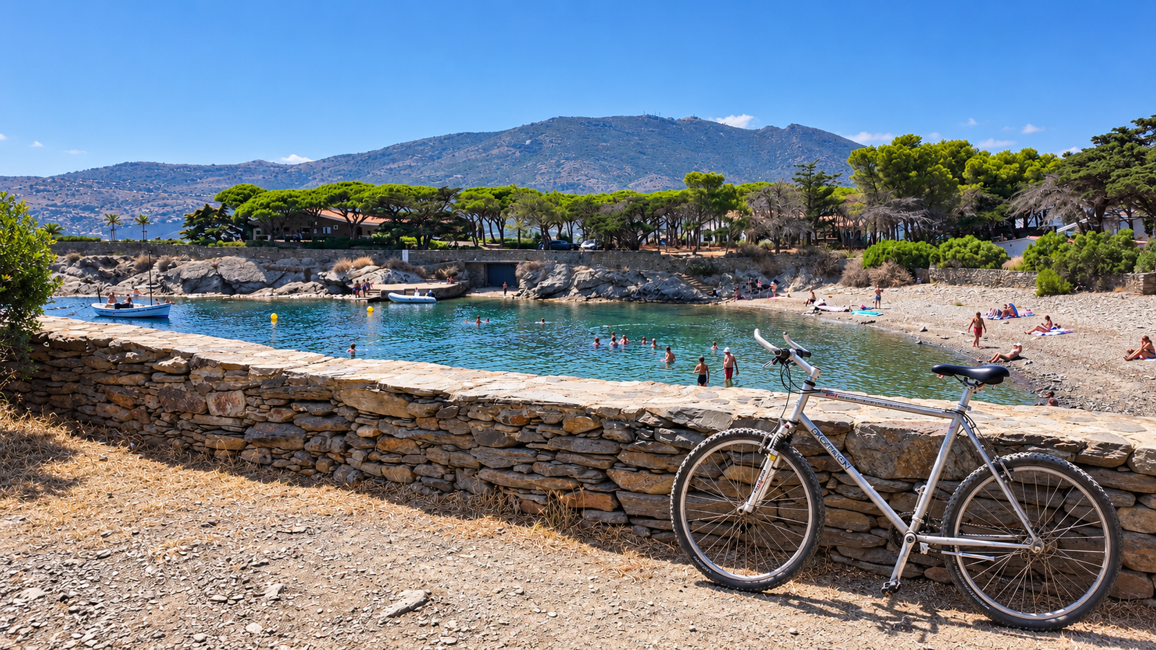 Cadaqués amb bicicleta: descobrir el paisatge a un altre ritme